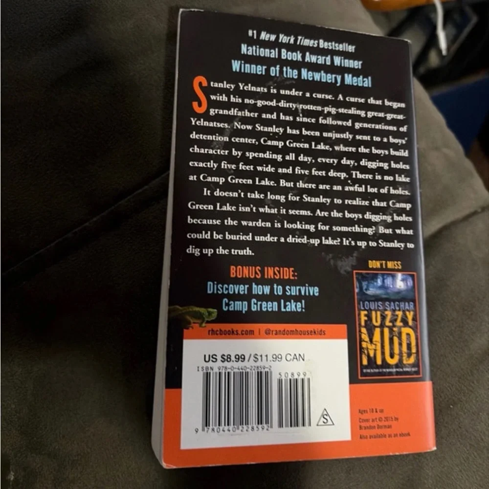 Set of 4 books - Picture 4 of 9